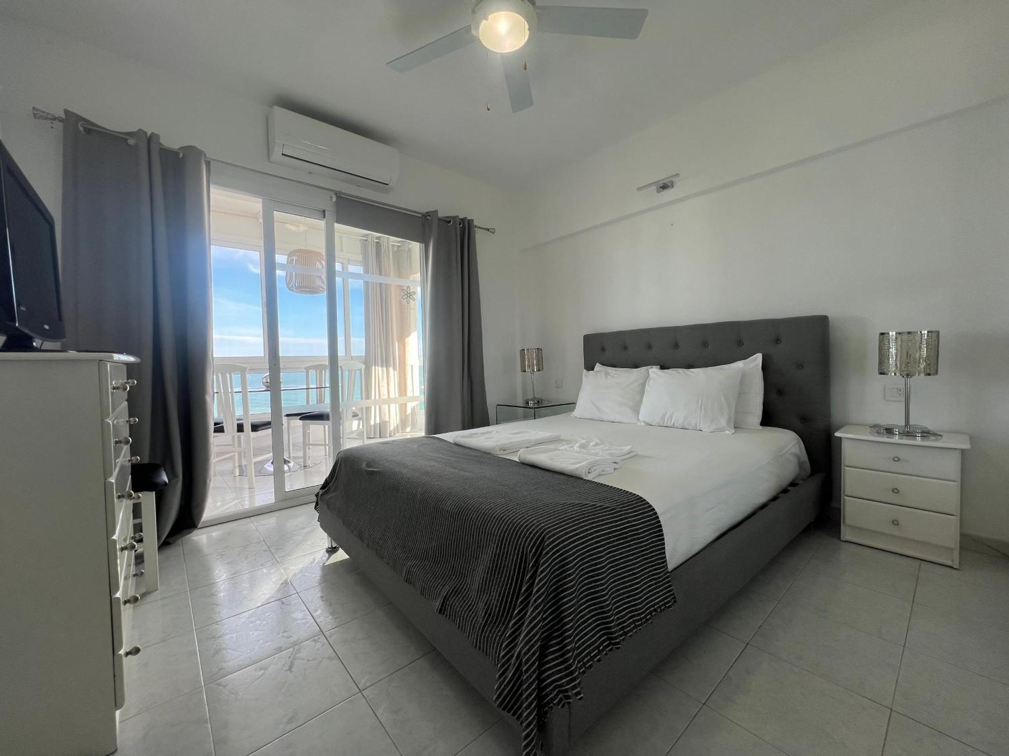 El Cisne En La Playa Appartement Benalmádena